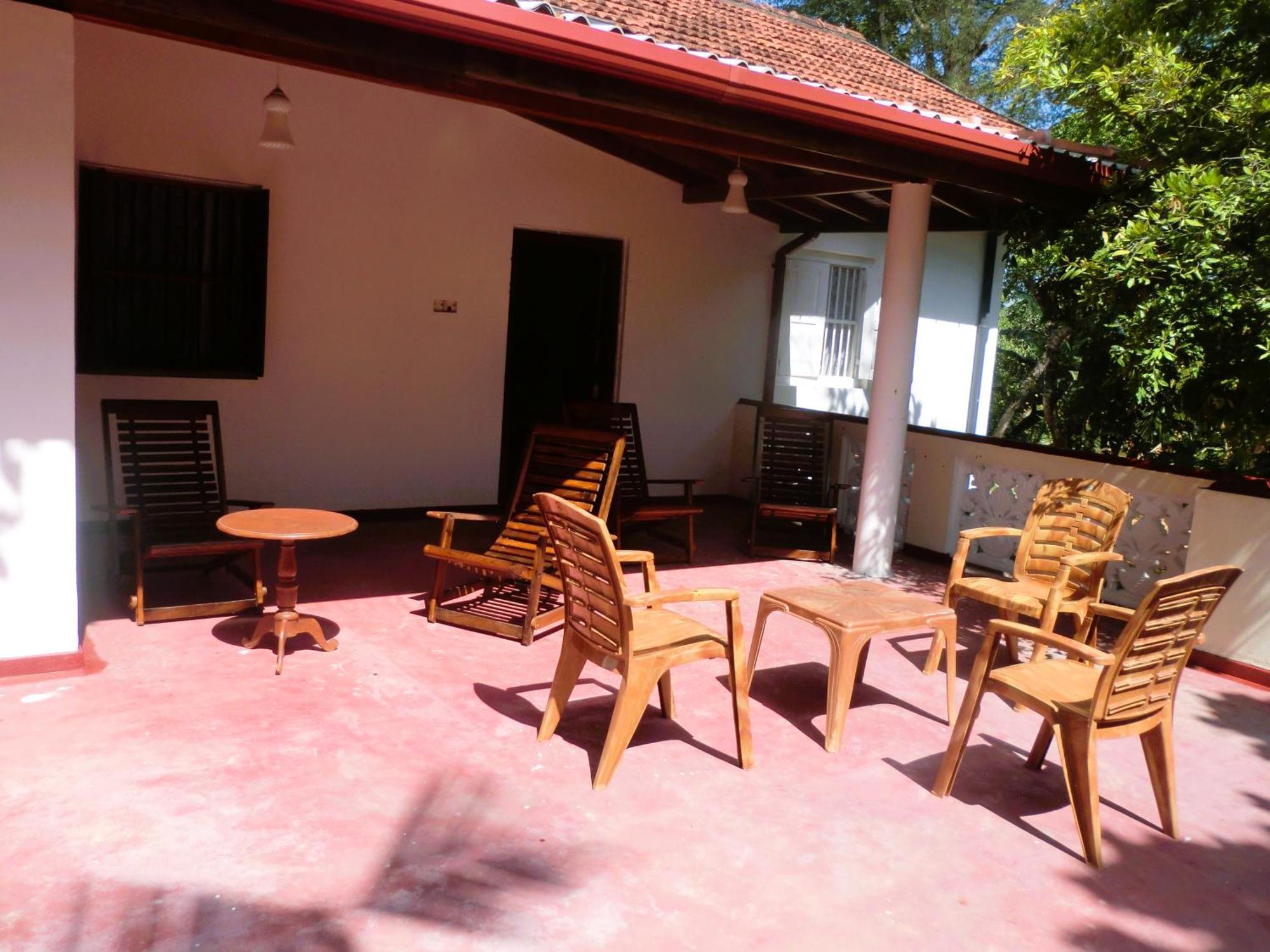 Top Of The Hill Guesthouse Weligama Exterior foto