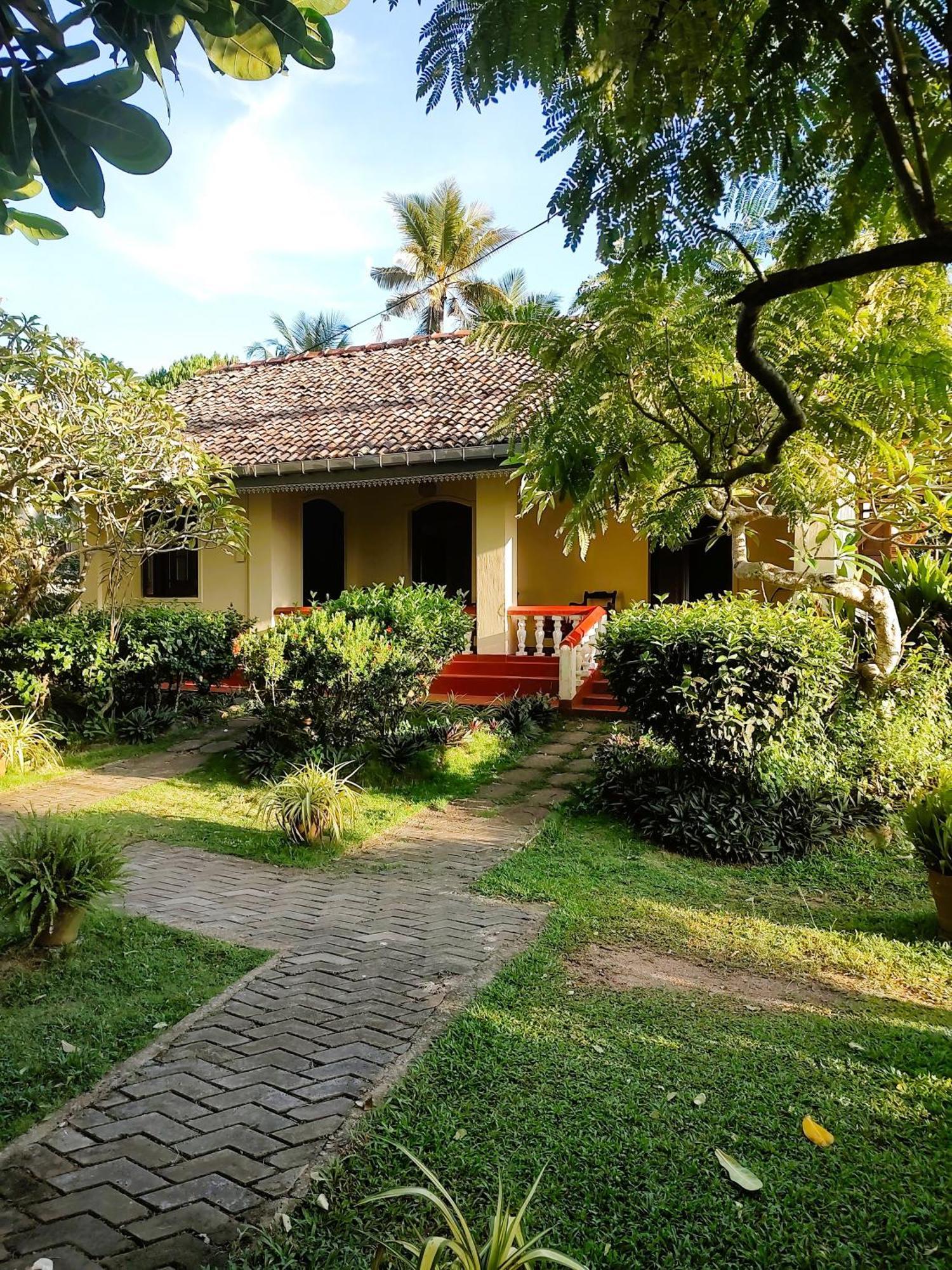Top Of The Hill Guesthouse Weligama Exterior foto